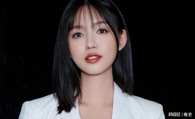 门怀孕6个月上春晚站C位真人生赢家AG旗舰厅艳压奚梦瑶拒嫁30亿豪(图20)