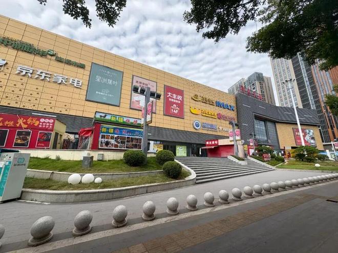 名商场“改名换姓”原因是…AG旗舰厅入口福建多个知(图9)