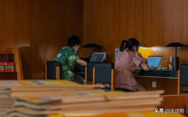 中年人的青旅00后也不住了AG旗舰厅网站拒绝35岁(图3)