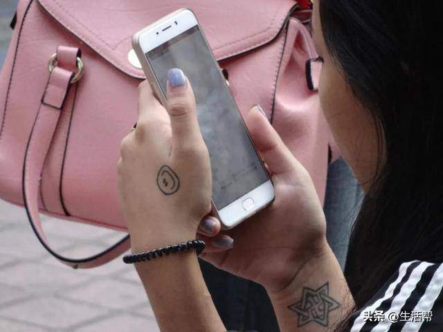 中年人的青旅00后也不住了AG旗舰厅网站拒绝35岁(图12) 中年人的青旅00后也不住了AG旗舰厅网站拒绝35岁(图12)